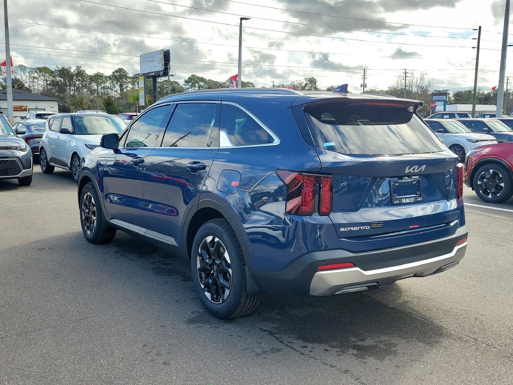 New 2026 Midnight Lake Blue Kia S image 4