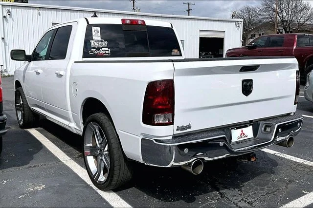 Used 2019 White Ram Lone Star image 3