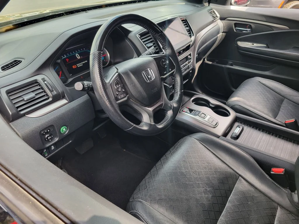 Used 2020  Honda EX-L image 3