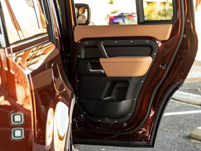 New 2026 Sedona Red Land Rover S image 26