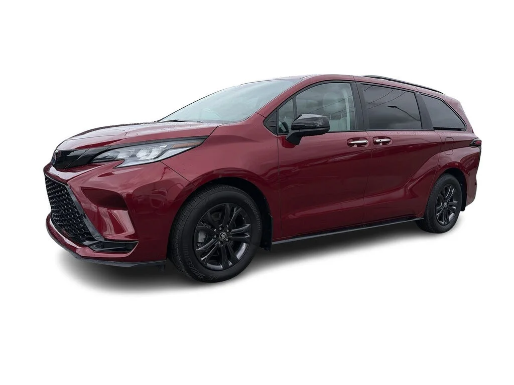Used 2025  Toyota Sienna XSE AWD 7-Pass Dilawri Certified image 7