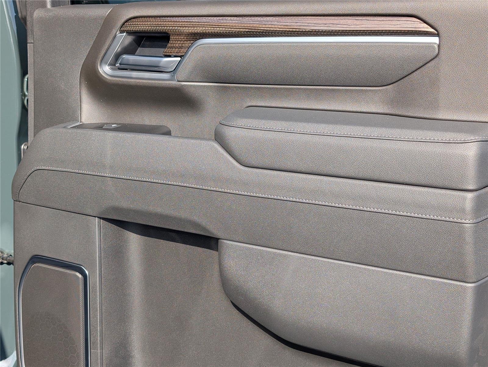 New 2026 Cypress Gray Chevrolet LT image 37