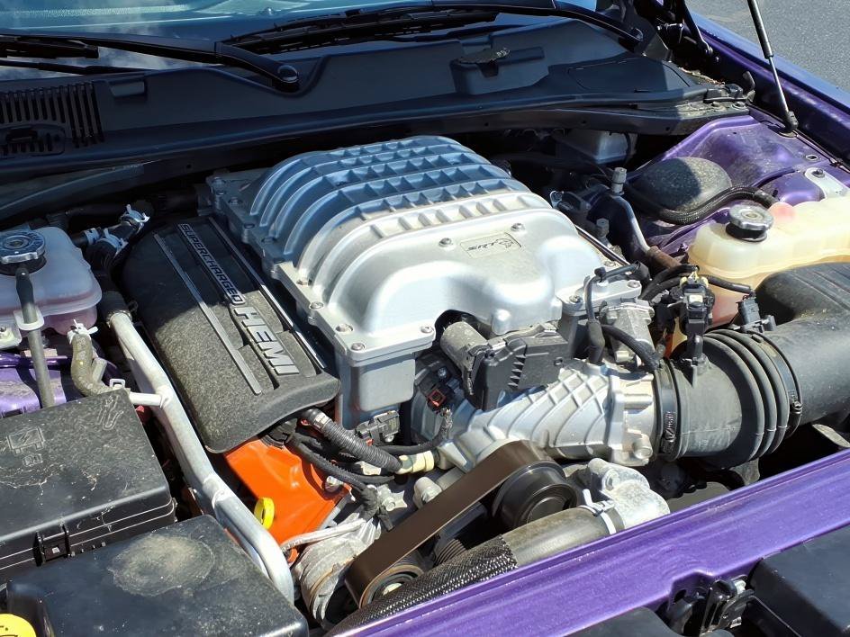 Used 2016 Plum Crazy Pearlcoat Dodge SRT Hellcat image 12
