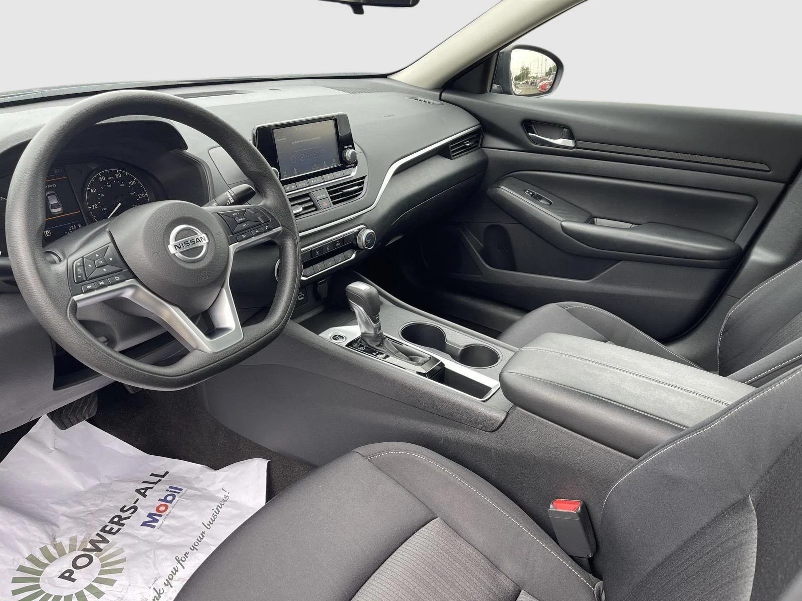 Used 2022 Super Black Nissan 2.5 S image 4