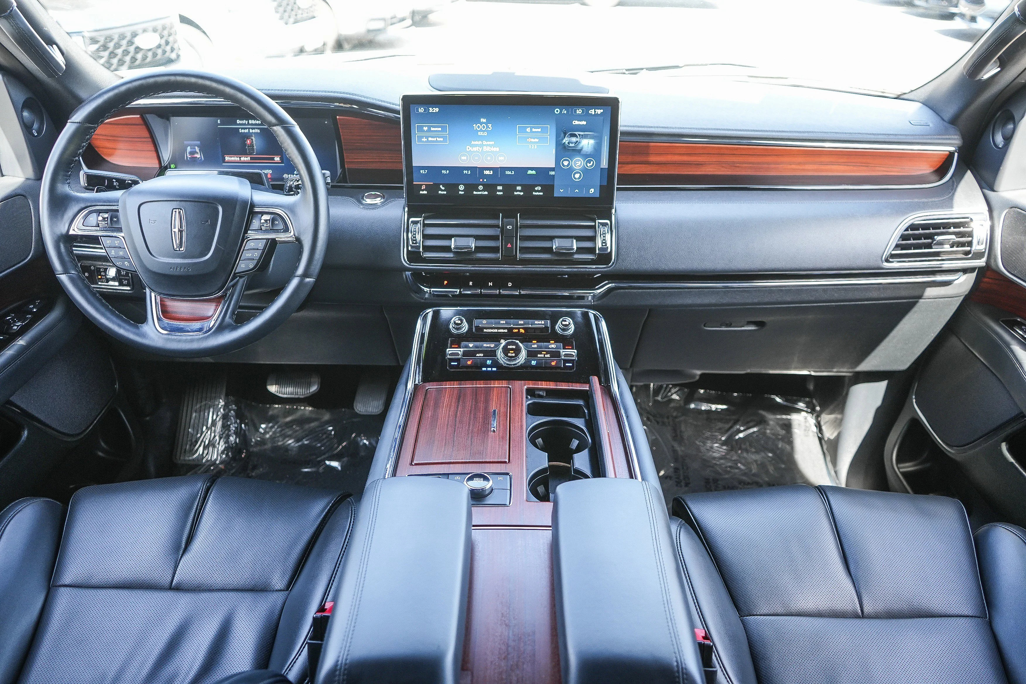 Certified Used 2024 Radiance Metallic Lincoln Premiere image 15
