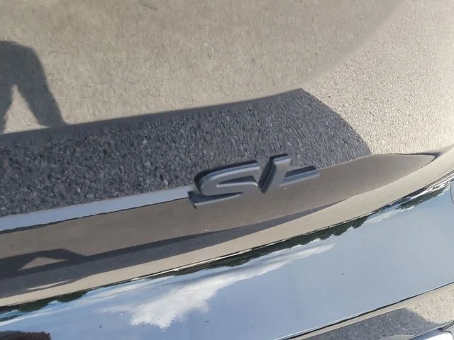 Certified Used 2024 Black Nissan SL image 9