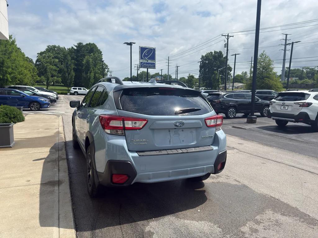 Used 2019 Cool Gray Khaki Subaru Premium image 4