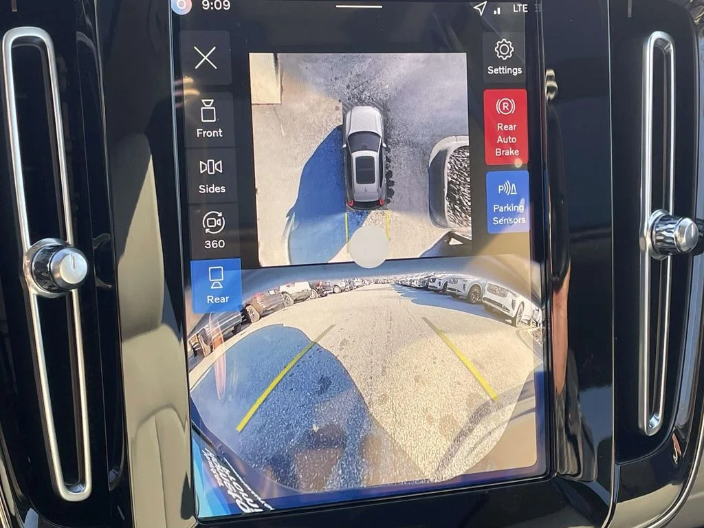 New 2026 Crystal White Volvo Ultra image 18