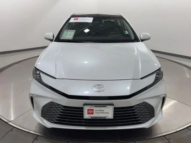 Certified Used 2025 Beige Toyota XLE image 8