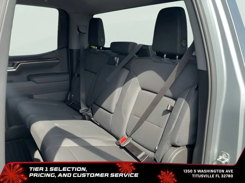New 2026 Sterling Metallic GMC Elevation image 18