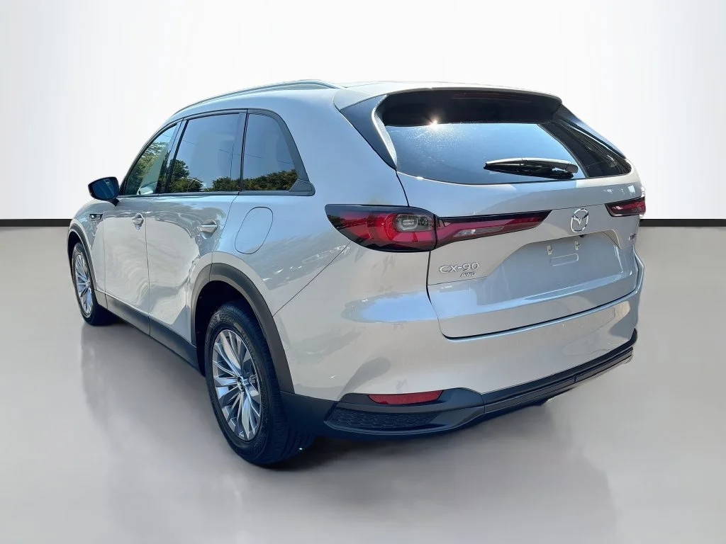 Certified Used 2024 Platinum Mazda Preferred image 5