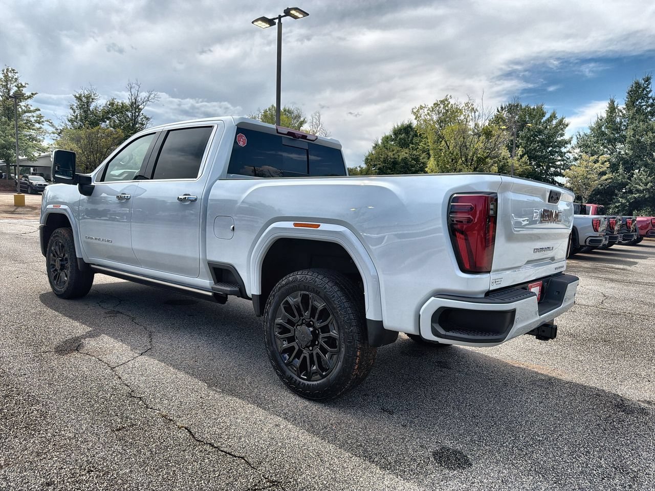 2026 GMC Sierra 2500HD Denali - Photo 6
