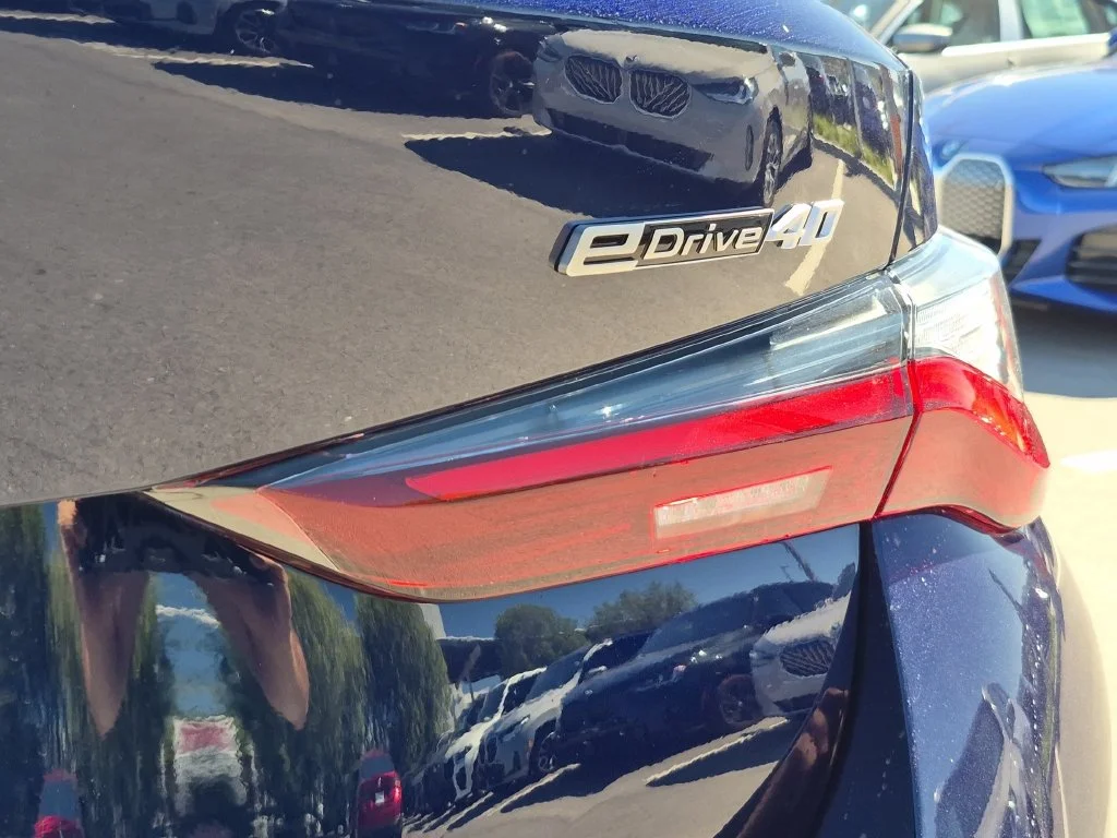 New 2026 Blue BMW eDrive40 image 26