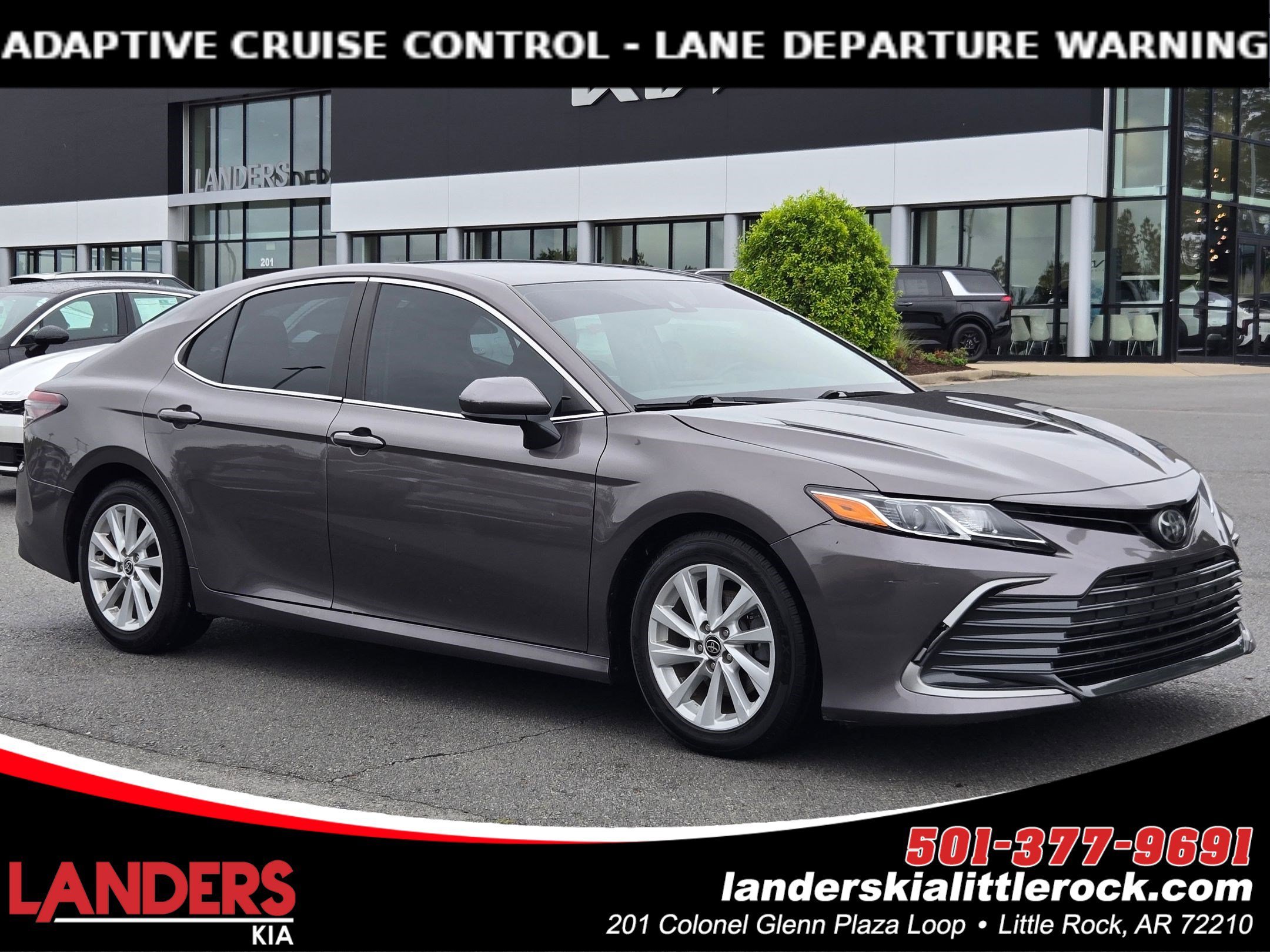 Used 2022 PREDAWN GRAY MI Toyota LE image 1