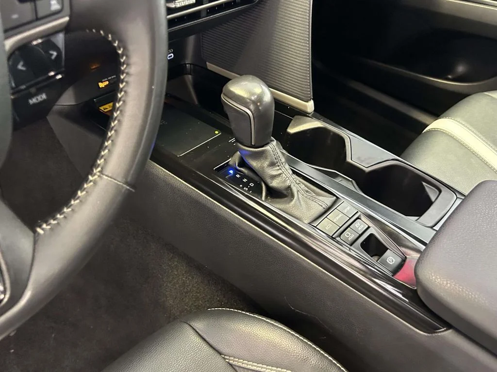 Certified Used 2025 White Toyota SE image 20