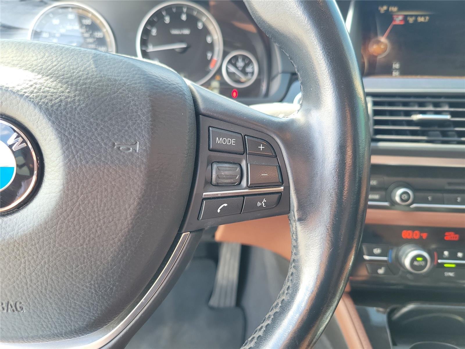 Used 2015  BMW 528I XDRIVE image 22