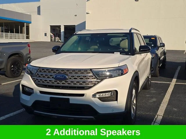 Used 2023 White Ford Limited image 11