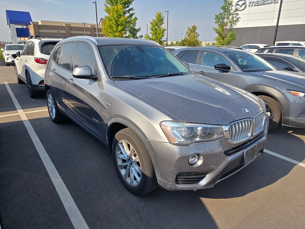 Used 2017 Space Gray Metallic BMW xDrive28i image 25