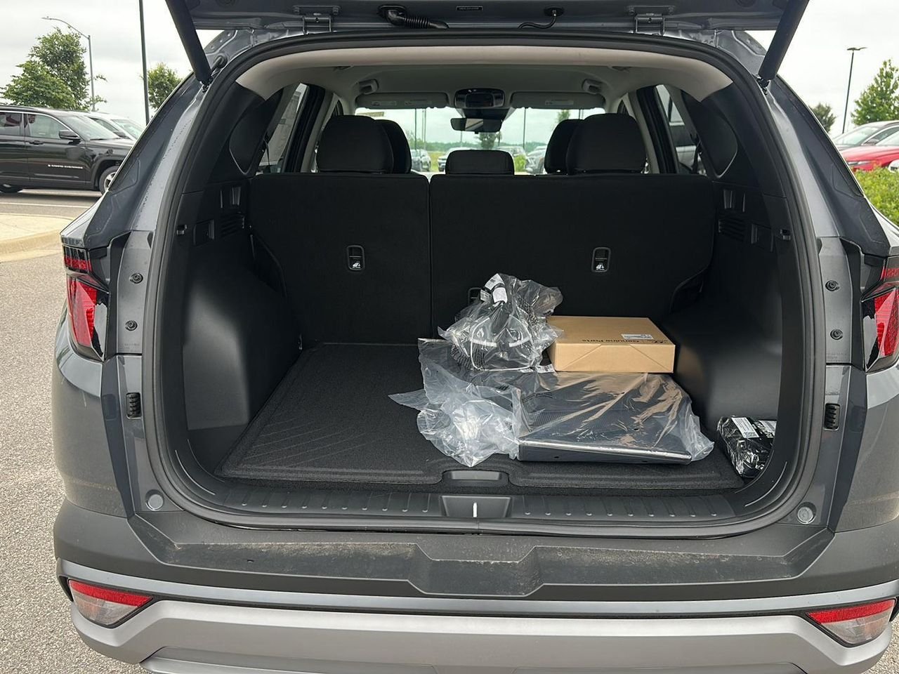 New 2026 Ecotronic Gray Hyundai SEL AWD image 31