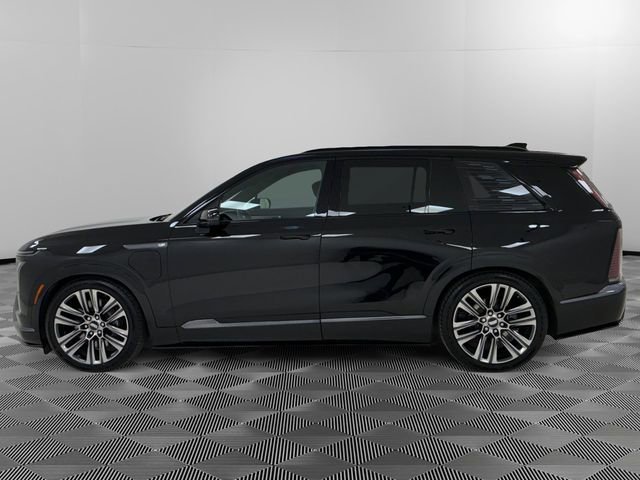 Used 2026 Cadillac VISTIQ Platinum Sport with VIN 1GYC3RML8TZ707421 for sale in Urbandale, IA