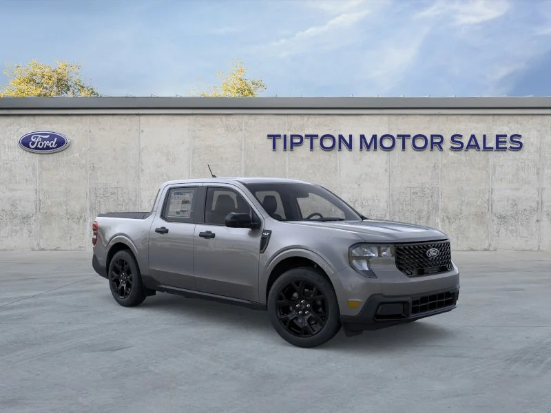 New 2025 Carbonized Gray Metallic Ford XLT image 7