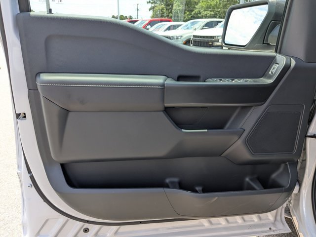 2025 Ford F-150 STX - Photo 17