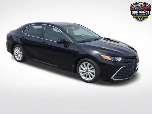 Used 2021 Black Toyota LE image 7