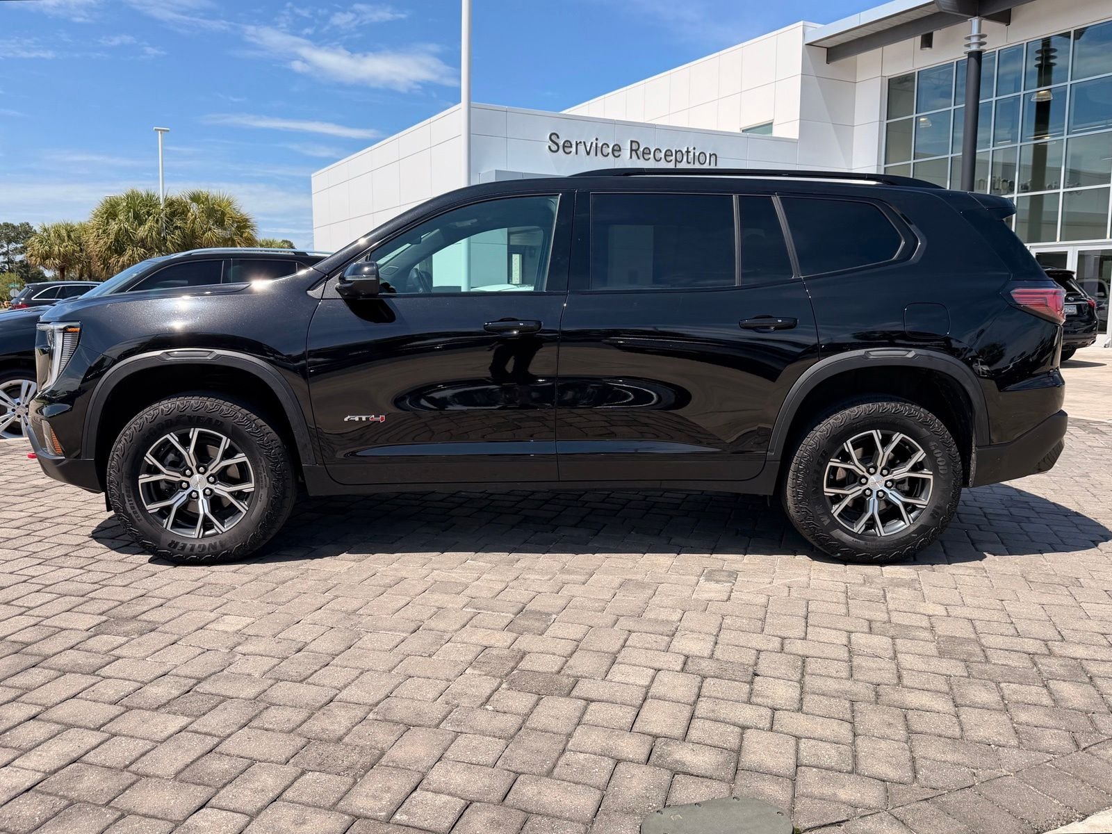 Used 2024 Ebony Twilight Metallic GMC AT4 image 11