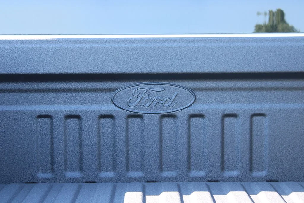 New 2026 Star White Metallic Tri-Coat Ford F-350® King Ranch® image 19
