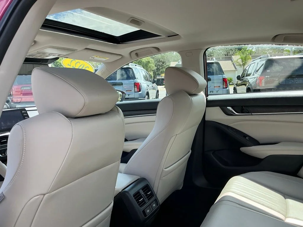 Used 2022  Honda Touring image 34