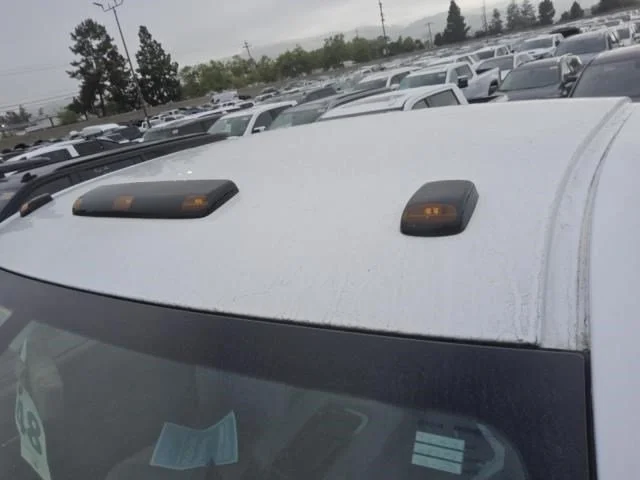 Used 2020 Summit White Chevrolet Work Truck image 11