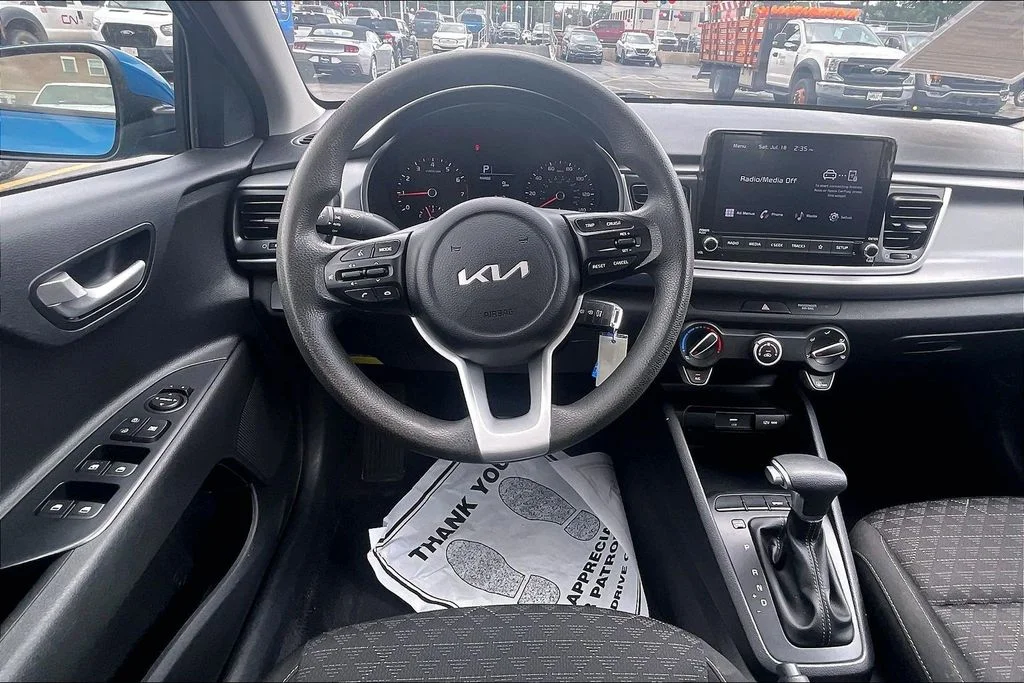 Used 2023 Blue Kia S image 4