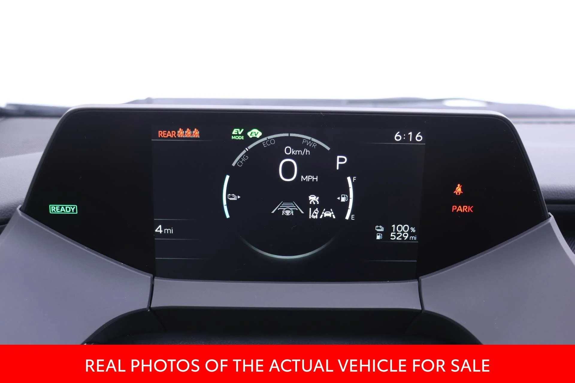 New 2026 Wind Chill Pearl <sup>1</sup> Toyota  XSE image 7