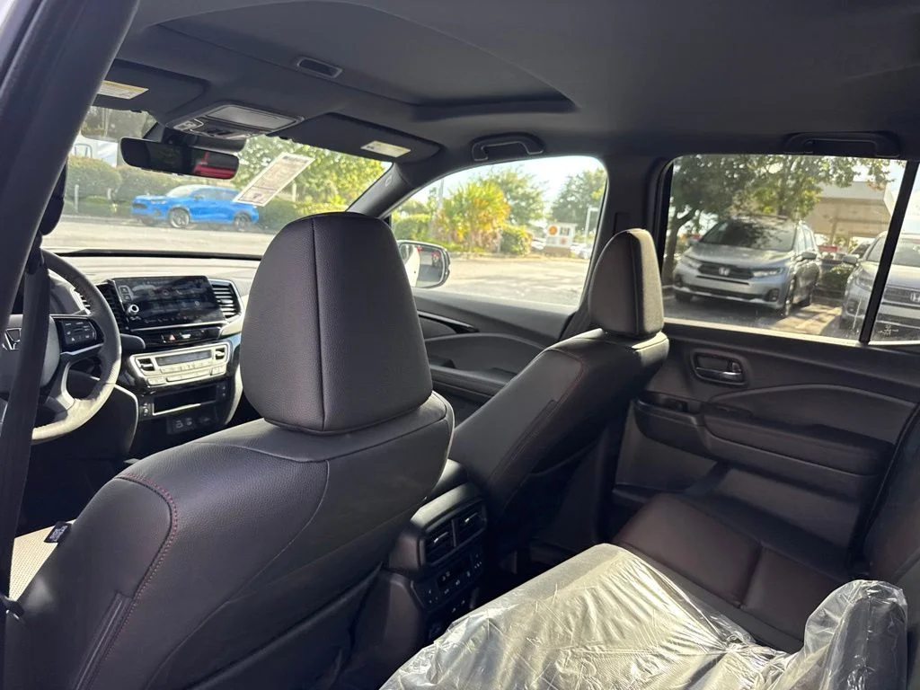 New 2026 Platinum White Pearl Honda Black Edition image 13
