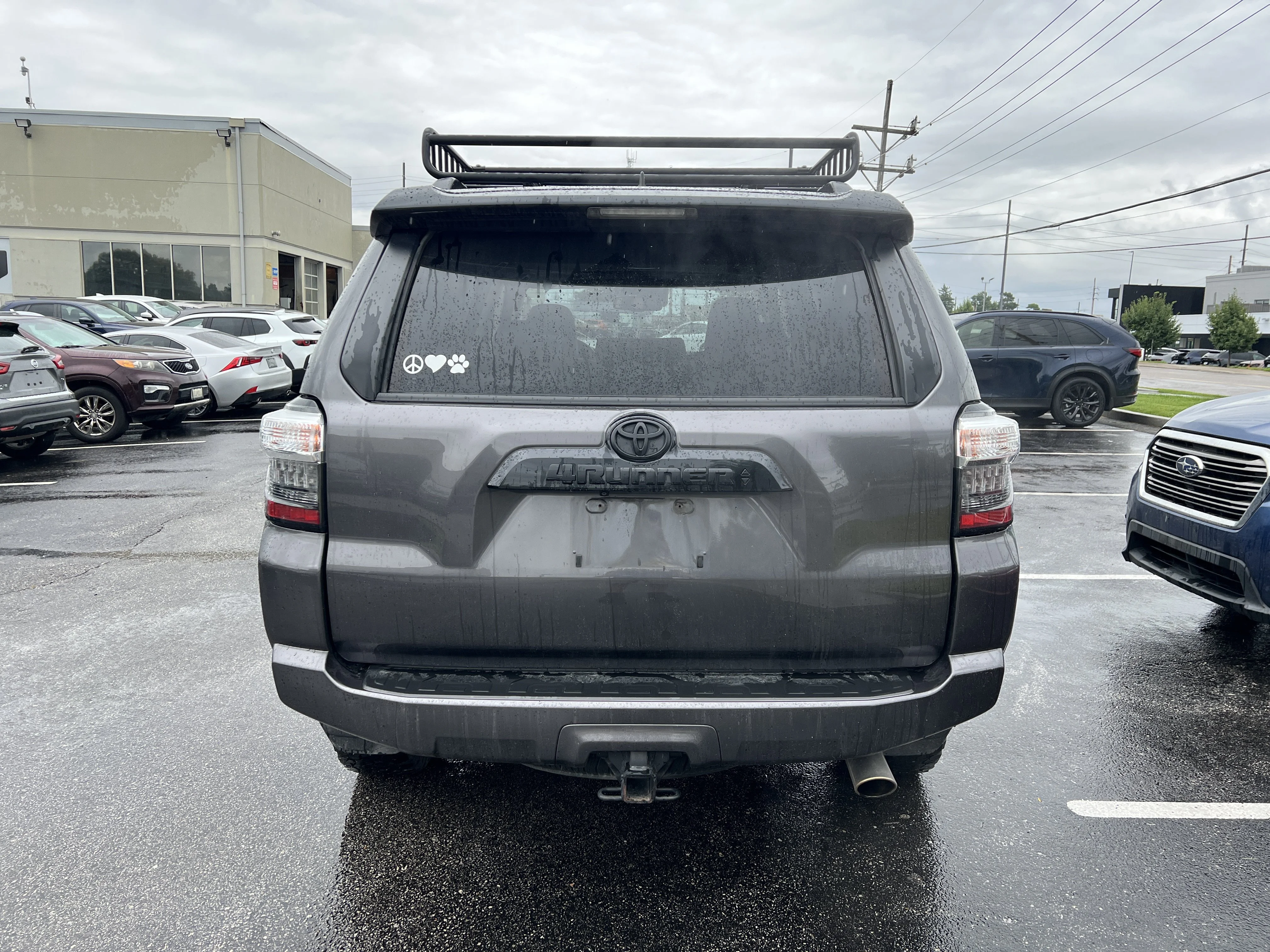 Used 2021 Magnetic Gray Metallic Toyota Venture image 6