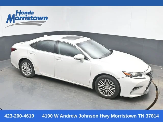 2016 Lexus ES 350 350's photo