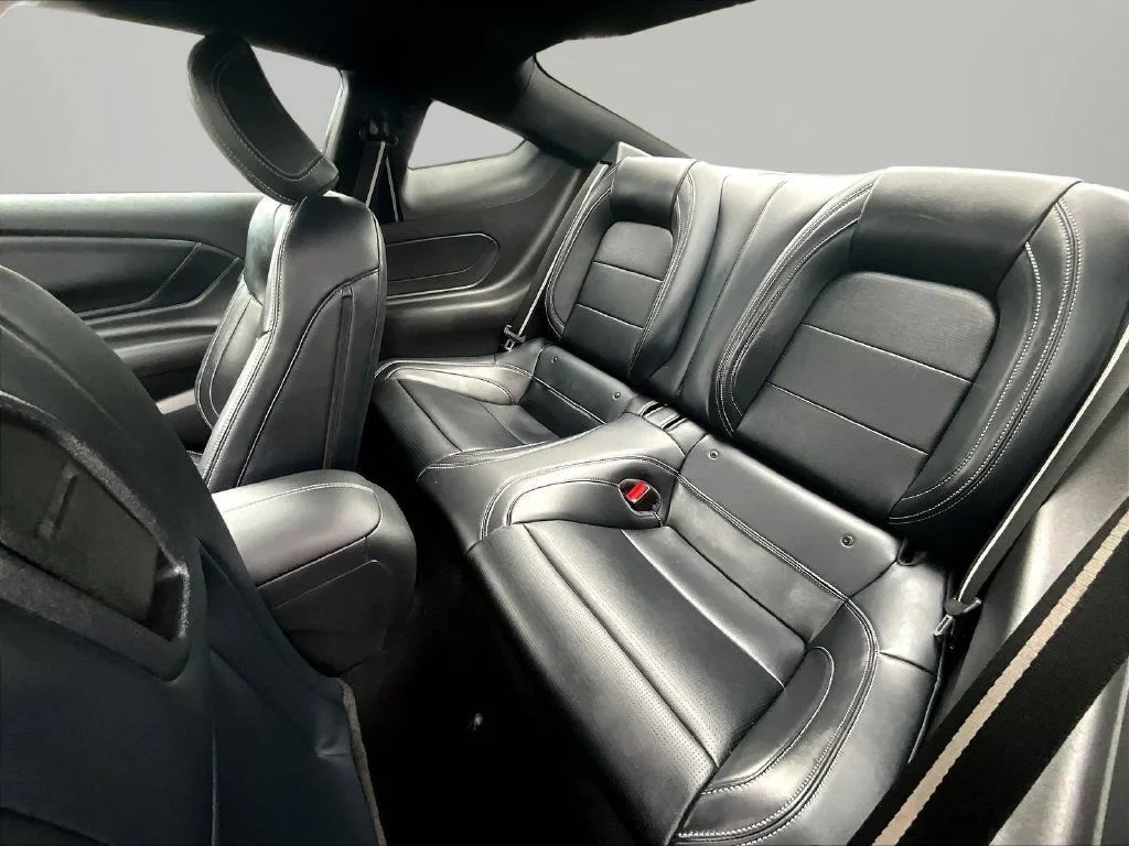 Used 2025 Oxford White Ford GT Premium image 24