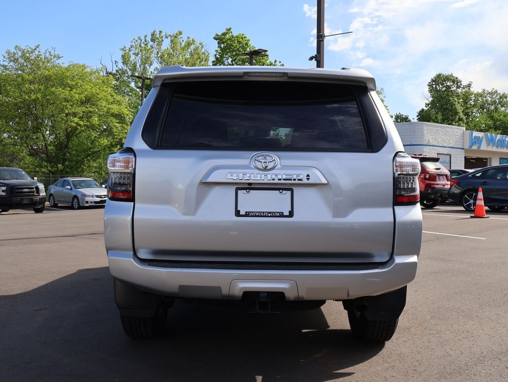 Used 2024 Silver Toyota SR5 Premium image 6