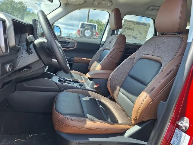 New 2026 Ruby Red Metallic Tinted Clearcoat Ford Outer Banks® image 34