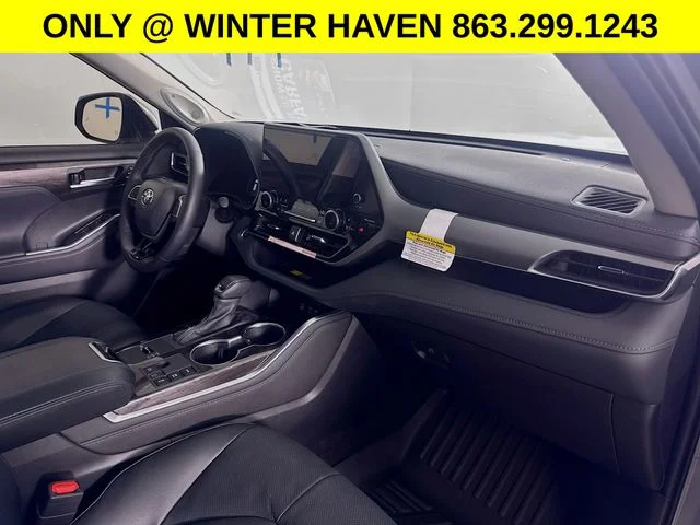 Used 2026  Toyota Platinum image 32