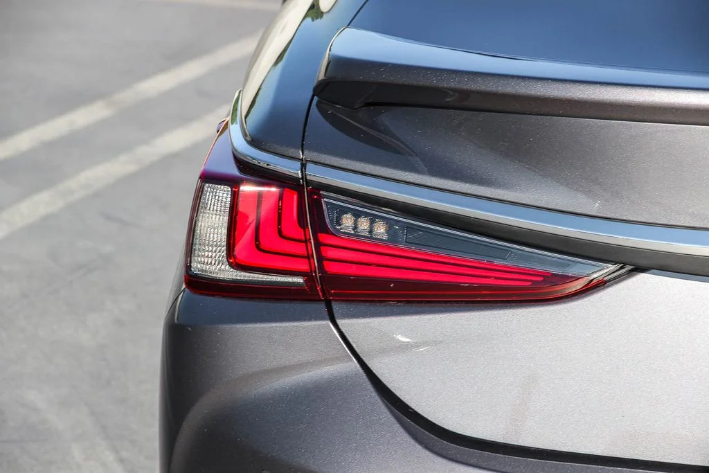 Used 2020 Gray Lexus 300h Luxury image 7