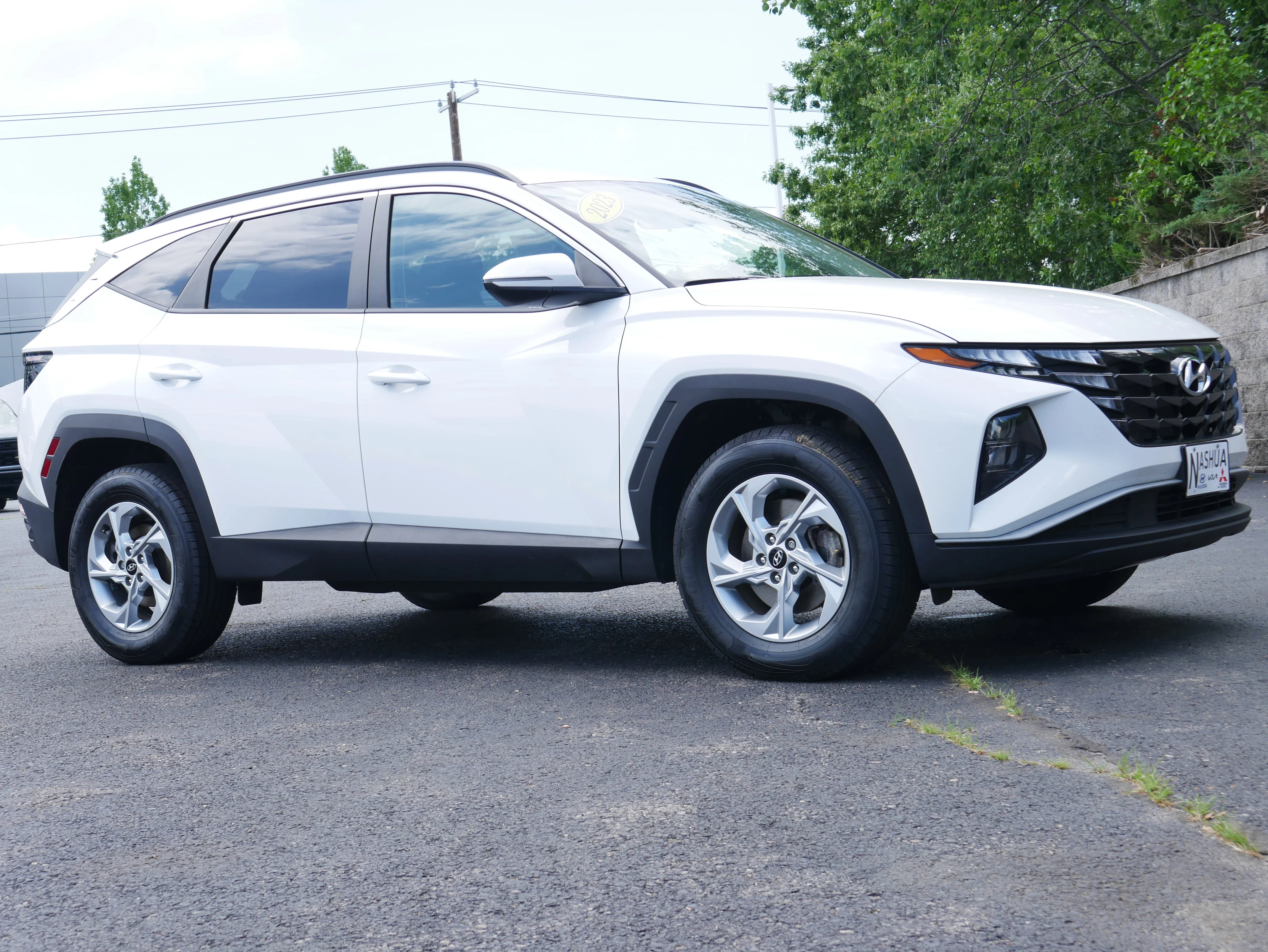 Used 2023 Serenity White Pearl Hyundai SEL image 9