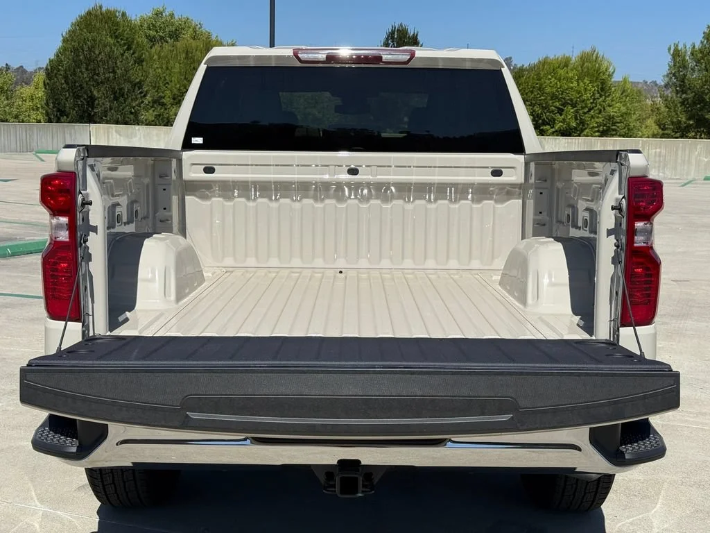 New 2026 White Sands Chevrolet LT image 8