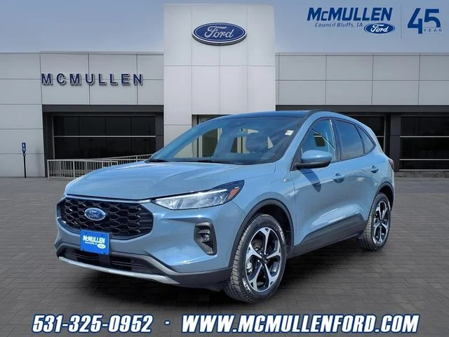 2025 Ford Escape Hybrid