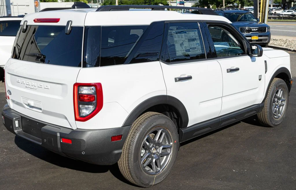 New 2026 White Ford Big Bend image 6