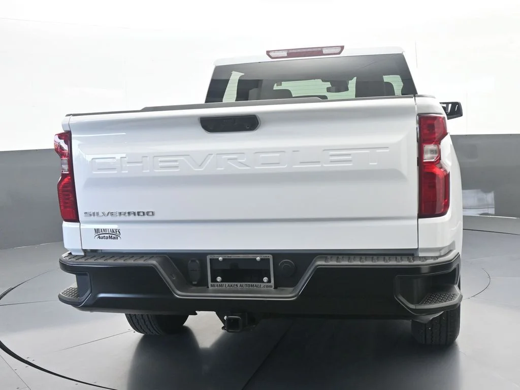 Used 2026 Summit White Chevrolet WT image 5