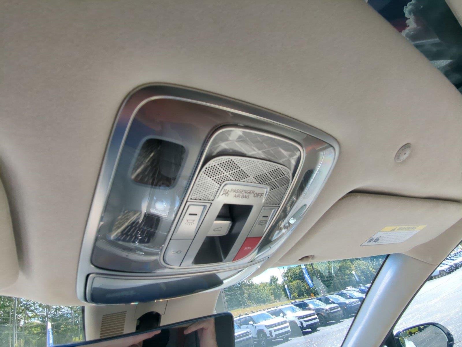 Used 2025 Uyuni White Genesis 3.5T image 21