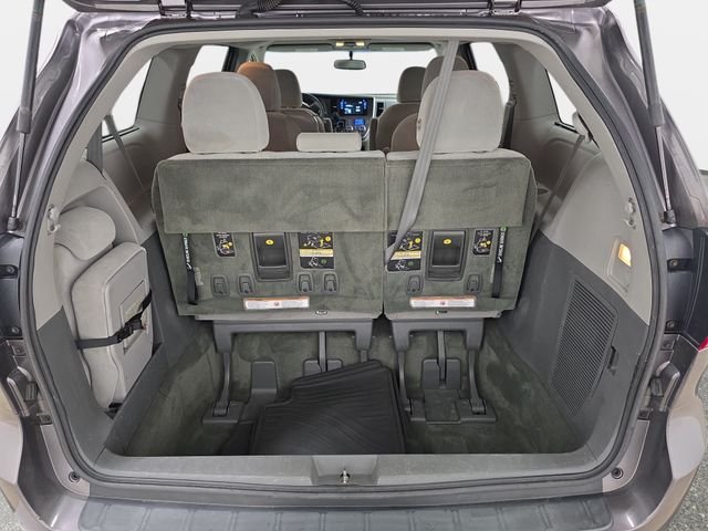 Used 2016 Gray Toyota LE image 35
