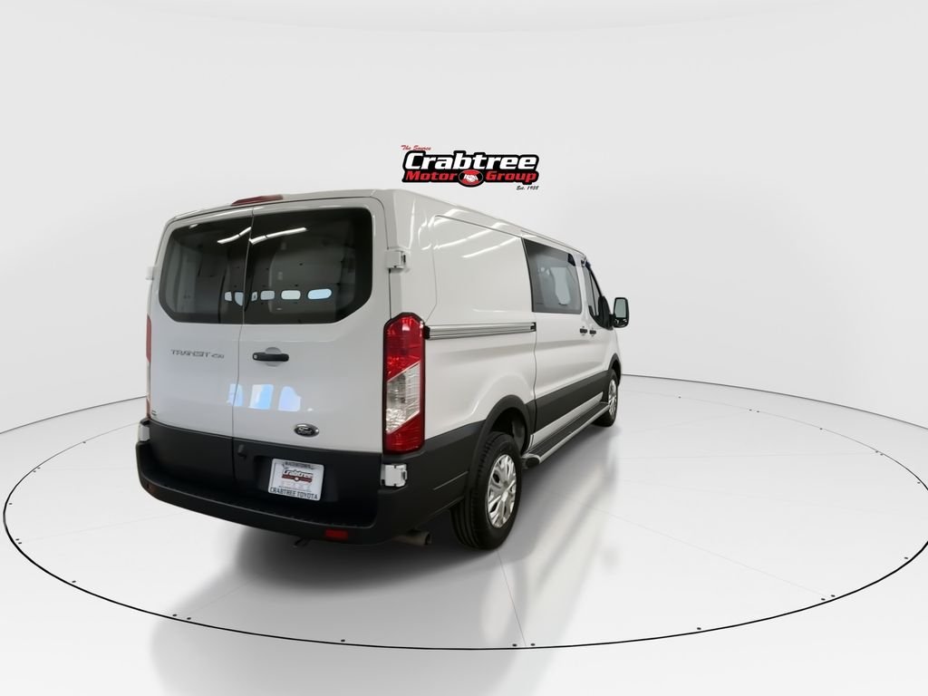 Used 2025 White Ford Base image 8