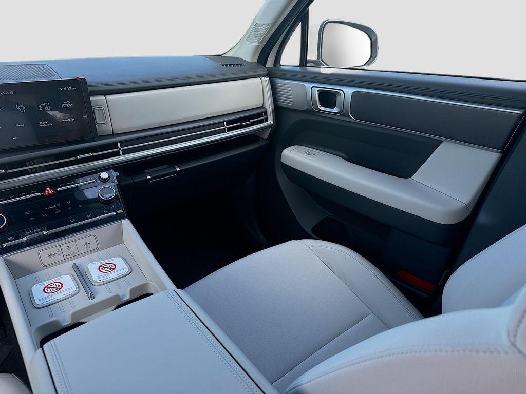 New 2026 Serenity White Hyundai SE image 16